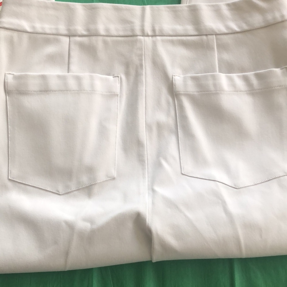 NWT SPANX On-the-Go Classic White Slim Straight Pants - Picture 5 of 5